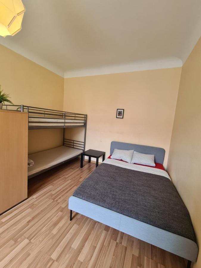 Smart Cat Apartments Рига Экстерьер фото